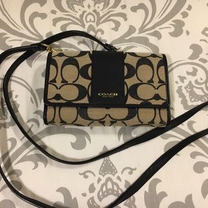 Great Used condition Coach trifold wallet crossbody